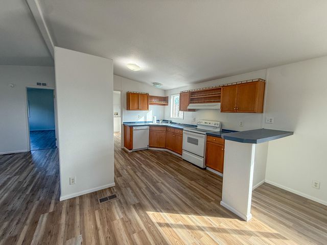 4974 SE Goble Drive, Prineville, OR 97754