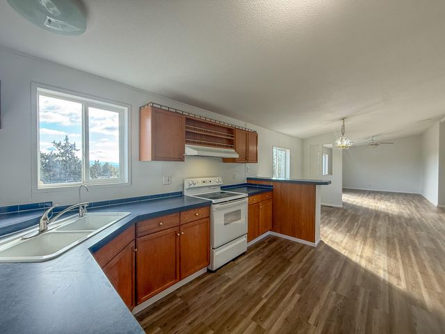 4974 SE Goble Drive, Prineville, OR 97754