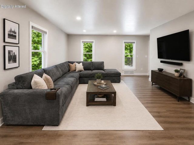 2124 Harris-Highland DRIVE, Waukesha, WI 53188