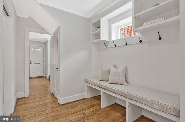 1200 N ILLINOIS ST, Arlington, VA 22205