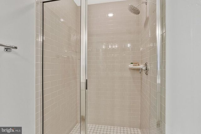 1200 N ILLINOIS ST, Arlington, VA 22205