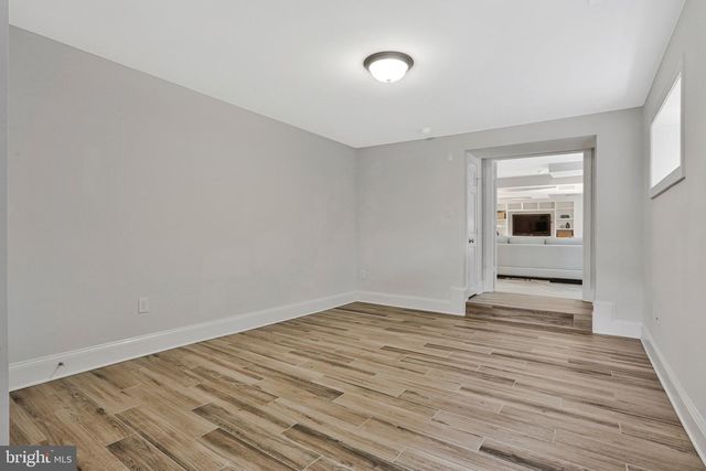 1200 N ILLINOIS ST, Arlington, VA 22205