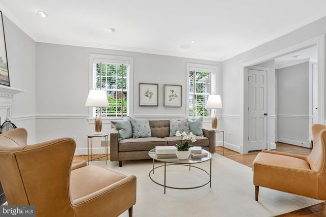 1200 N ILLINOIS ST, Arlington, VA 22205