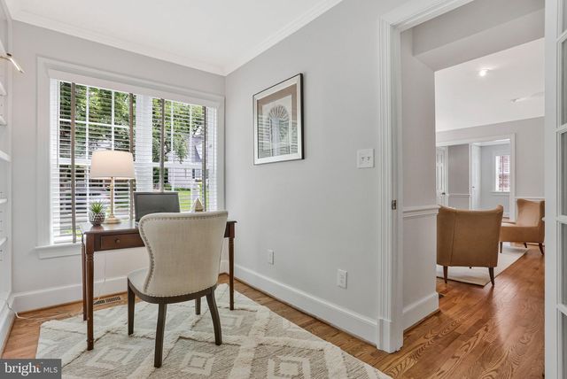 1200 N ILLINOIS ST, Arlington, VA 22205