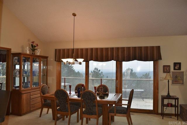 33 Mesero Way, Hot Springs Village, AR 71909