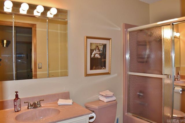 33 Mesero Way, Hot Springs Village, AR 71909