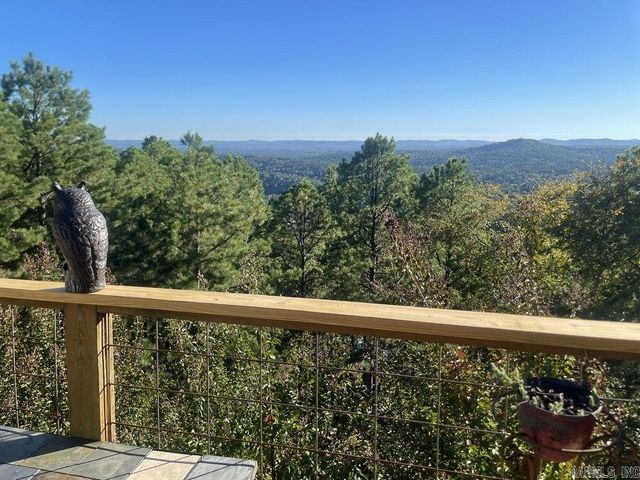 33 Mesero Way, Hot Springs Village, AR 71909