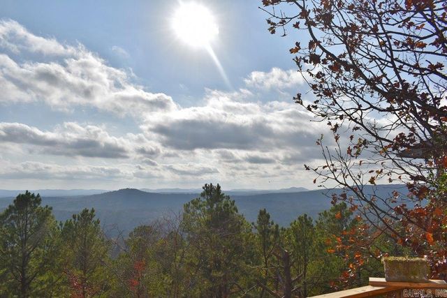 33 Mesero Way, Hot Springs Village, AR 71909