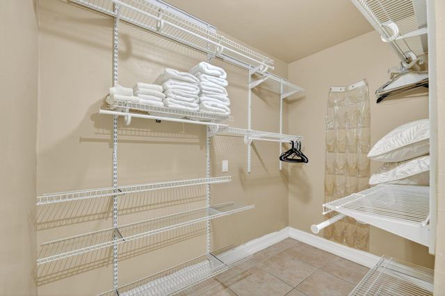 1035 Soelca Drive, West Palm Beach, FL 33405