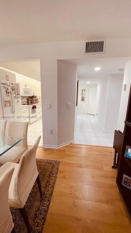 950 SW 138th Avenue 314B, Pembroke Pines, FL 33027