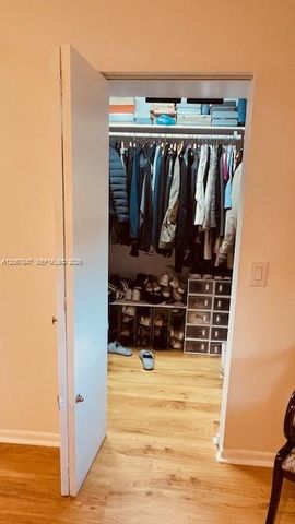 950 SW 138th Avenue 314B, Pembroke Pines, FL 33027