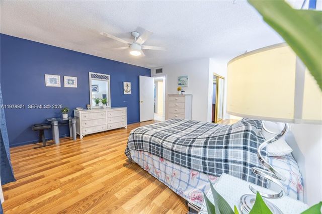 4751 NW 21st St 210, Lauderhill, FL 33313