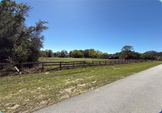 9844 POE STREET, Leesburg, FL 34788