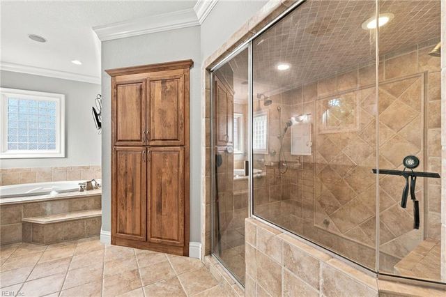 700 Linbay DR, Virginia Beach, VA 23451