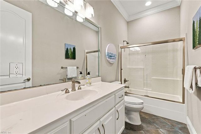 700 Linbay DR, Virginia Beach, VA 23451