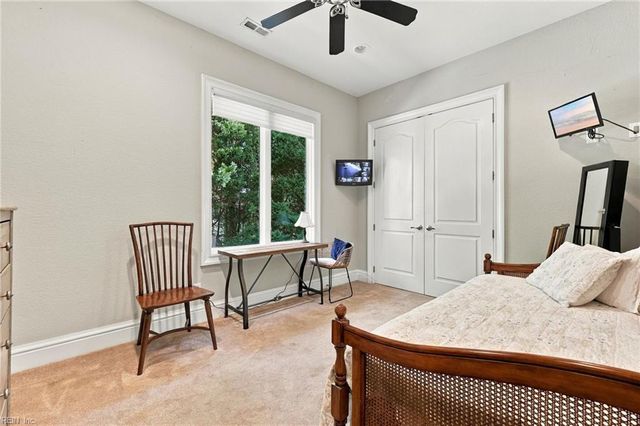 700 Linbay DR, Virginia Beach, VA 23451