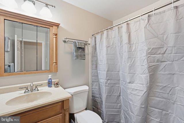 5414 QUEENSBERRY AVE, Springfield, VA 22151