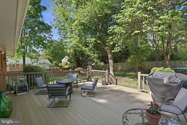 5414 QUEENSBERRY AVE, Springfield, VA 22151