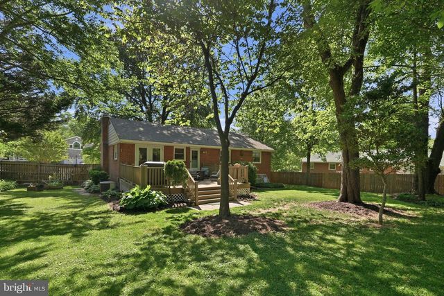 5414 QUEENSBERRY AVE, Springfield, VA 22151