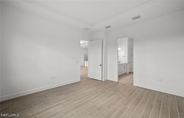 2082 Don Benito WAY, Naples, FL 34120