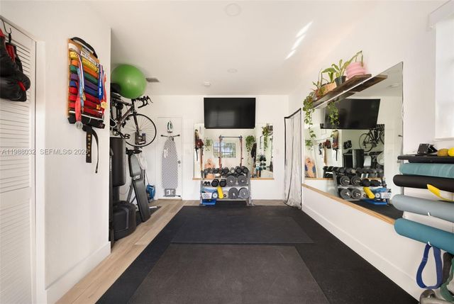 16341 SW 104th Ave, Miami, FL 33157