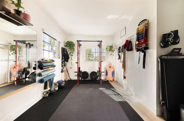 16341 SW 104th Ave, Miami, FL 33157