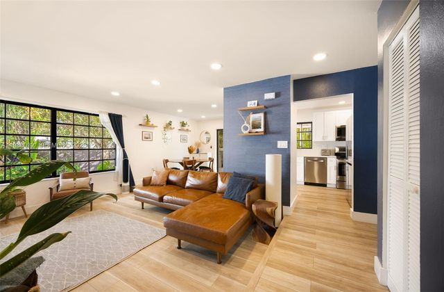 16341 SW 104th Ave, Miami, FL 33157