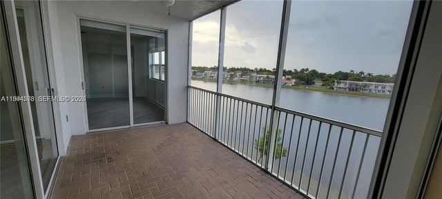 10730 NW 66th St 408, Doral, FL 33178