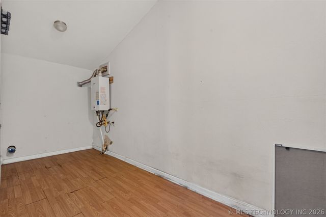 319 W Bryan Avenue, Sapulpa, OK 74066