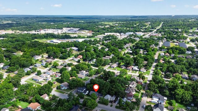 319 W Bryan Avenue, Sapulpa, OK 74066