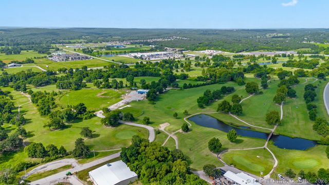 319 W Bryan Avenue, Sapulpa, OK 74066