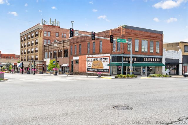 319 W Bryan Avenue, Sapulpa, OK 74066
