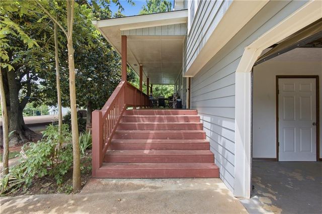 1251 Eli Lane, Lawrenceville, GA 30045
