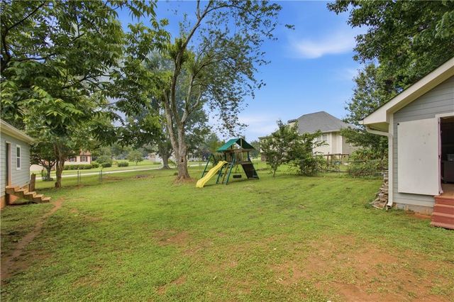 1251 Eli Lane, Lawrenceville, GA 30045