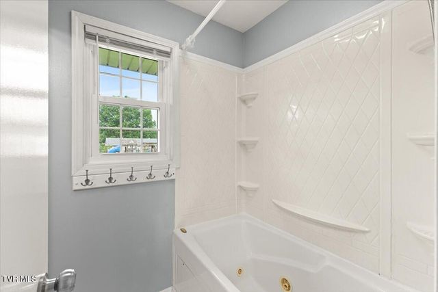 233 Piercy Street, Blountville, TN 37617