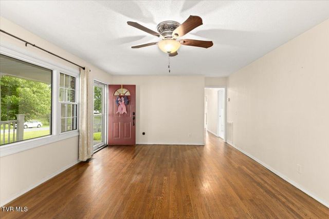 233 Piercy Street, Blountville, TN 37617