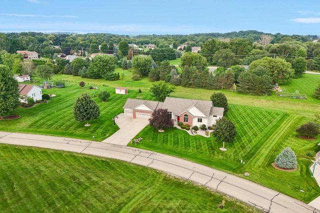 6572 Kimberly Way, Deforest, WI 53532