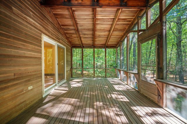 14 Denbow Road, Durham, NH 03824