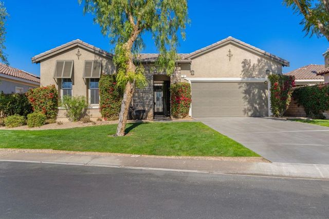 2 Pyramid Lake Court, Rancho Mirage, CA 92270