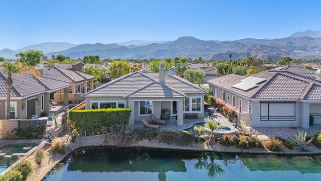 2 Pyramid Lake Court, Rancho Mirage, CA 92270