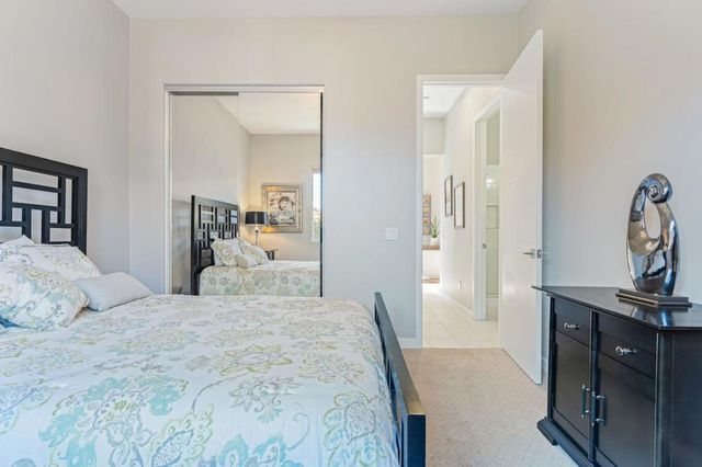 2 Pyramid Lake Court, Rancho Mirage, CA 92270