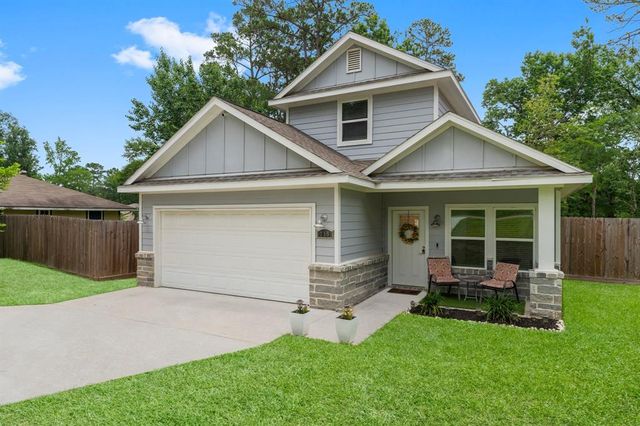 719 Cherokee Drive, Conroe, TX 77316