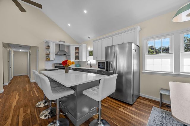 176 Beacon Street, South Yarmouth, MA 02664