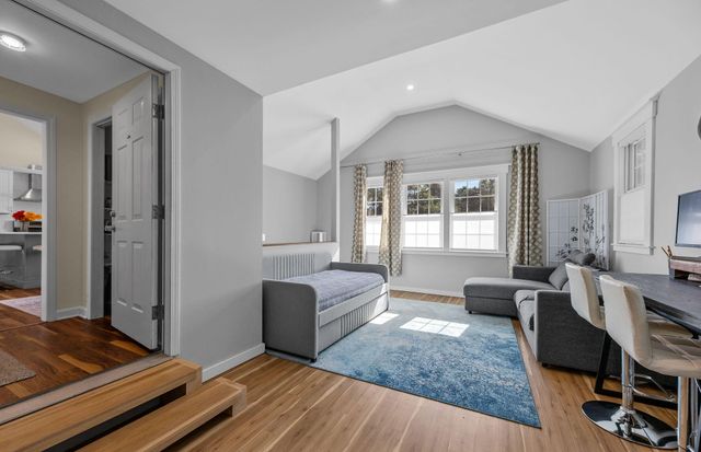 176 Beacon Street, South Yarmouth, MA 02664