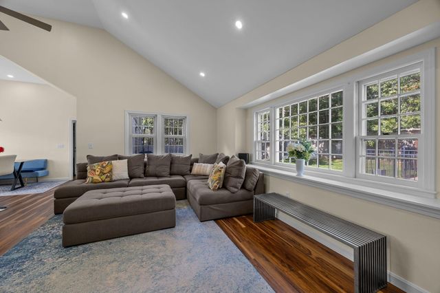 176 Beacon Street, South Yarmouth, MA 02664