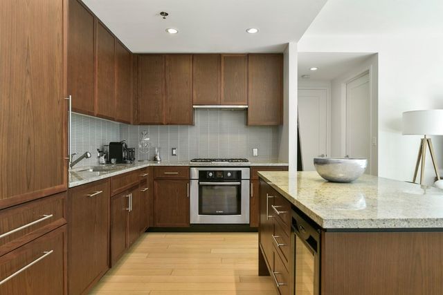 580 Washington St 11F, Boston, MA 02111