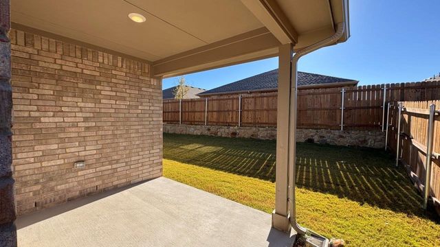 557 ARROYO Drive, Cleburne, TX 76033