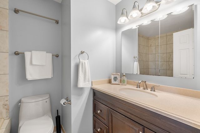147 Kelton St 704, Boston, MA 02134