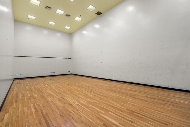 147 Kelton St 704, Boston, MA 02134