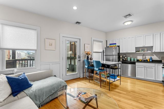 16 Emerson St 1, Boston, MA 02127